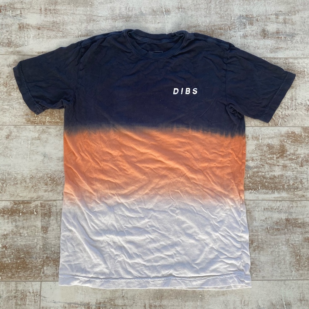 Blue/orange/white shirt with unique pattern